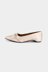 Bow Pointed Toe Flats