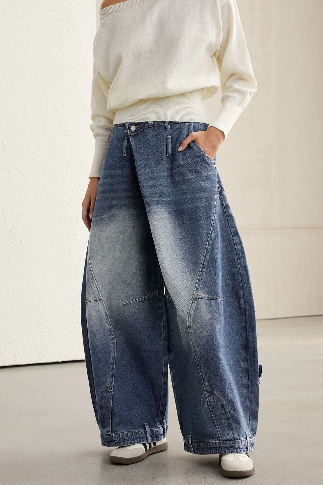 Denim Washed High Waist Barrel Jeans